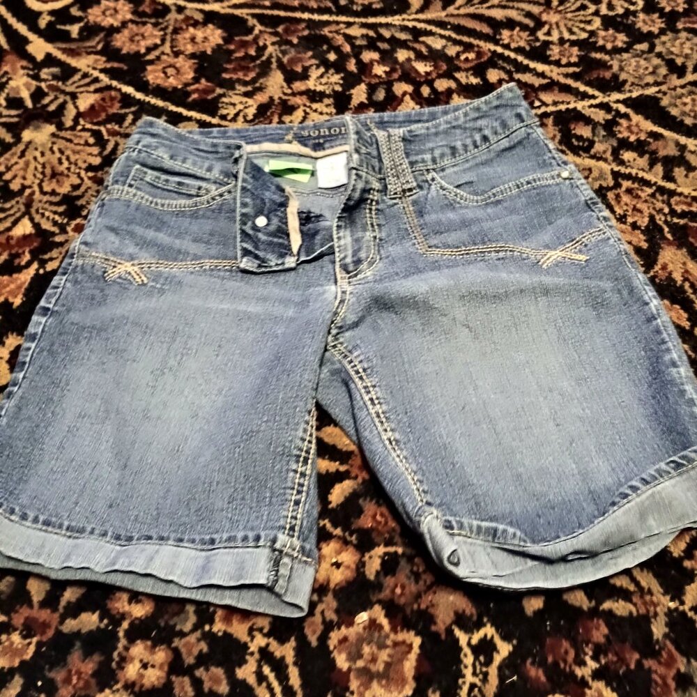 Jean shorts - Picture 2 of 2